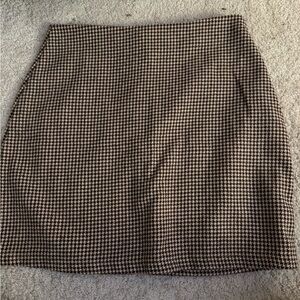 Classic Houndstooth Skirt